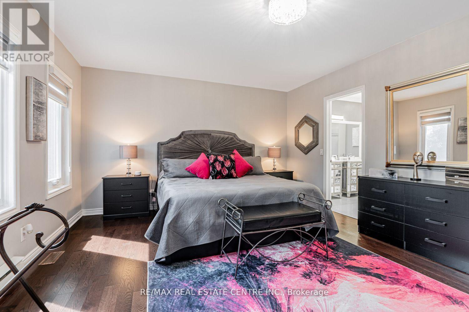 15 Rockingham Court, Markham, Ontario  L3T 7R8 - Photo 17 - N12300497