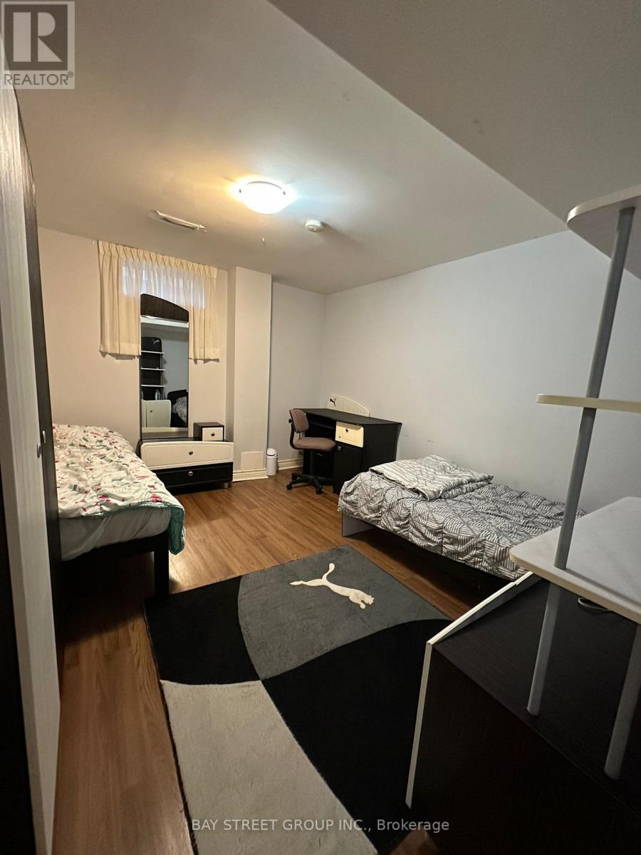 Basemant - 20 Ashdown Crescent, Richmond Hill, Ontario  L4B 1Z4 - Photo 4 - N12300528