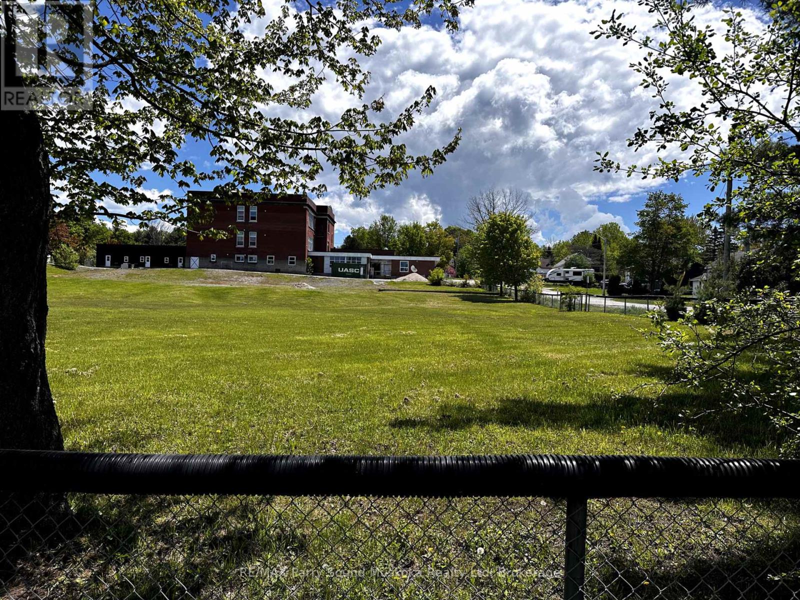 Lot 35- - Lot 35 Beaver Street W, Parry Sound, Ontario  P2A 2R1 - Photo 5 - X12300685
