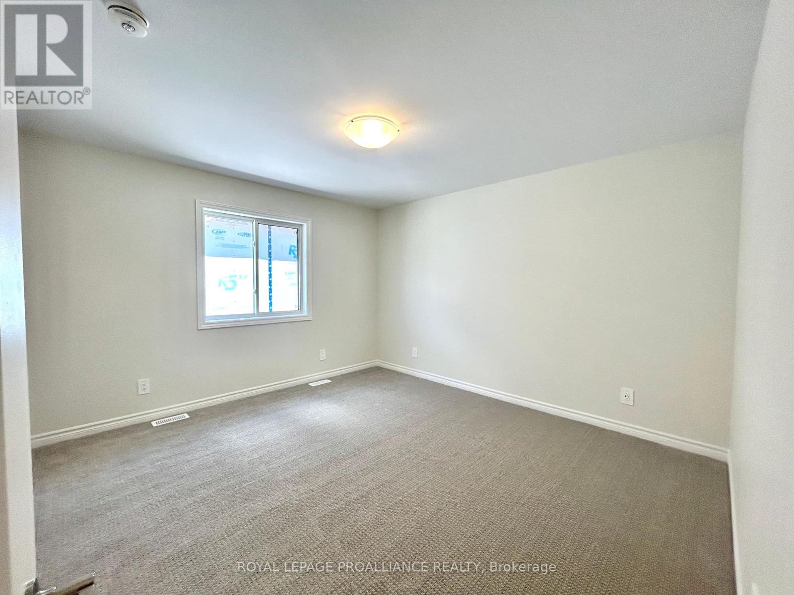 14 Peace River Street, Belleville, Ontario  K8N 0V6 - Photo 22 - X12300624