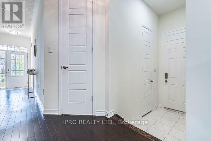 Property at 1448 SYCAMORE GARDENS image 3