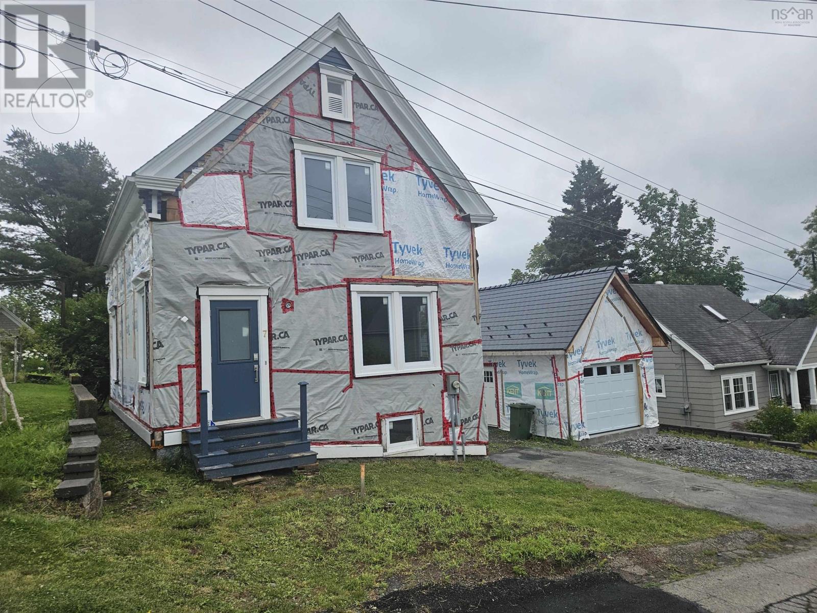 7 Mckenzie Street, Lunenburg, Nova Scotia  B0J 2C0 - Photo 2 - 202518356
