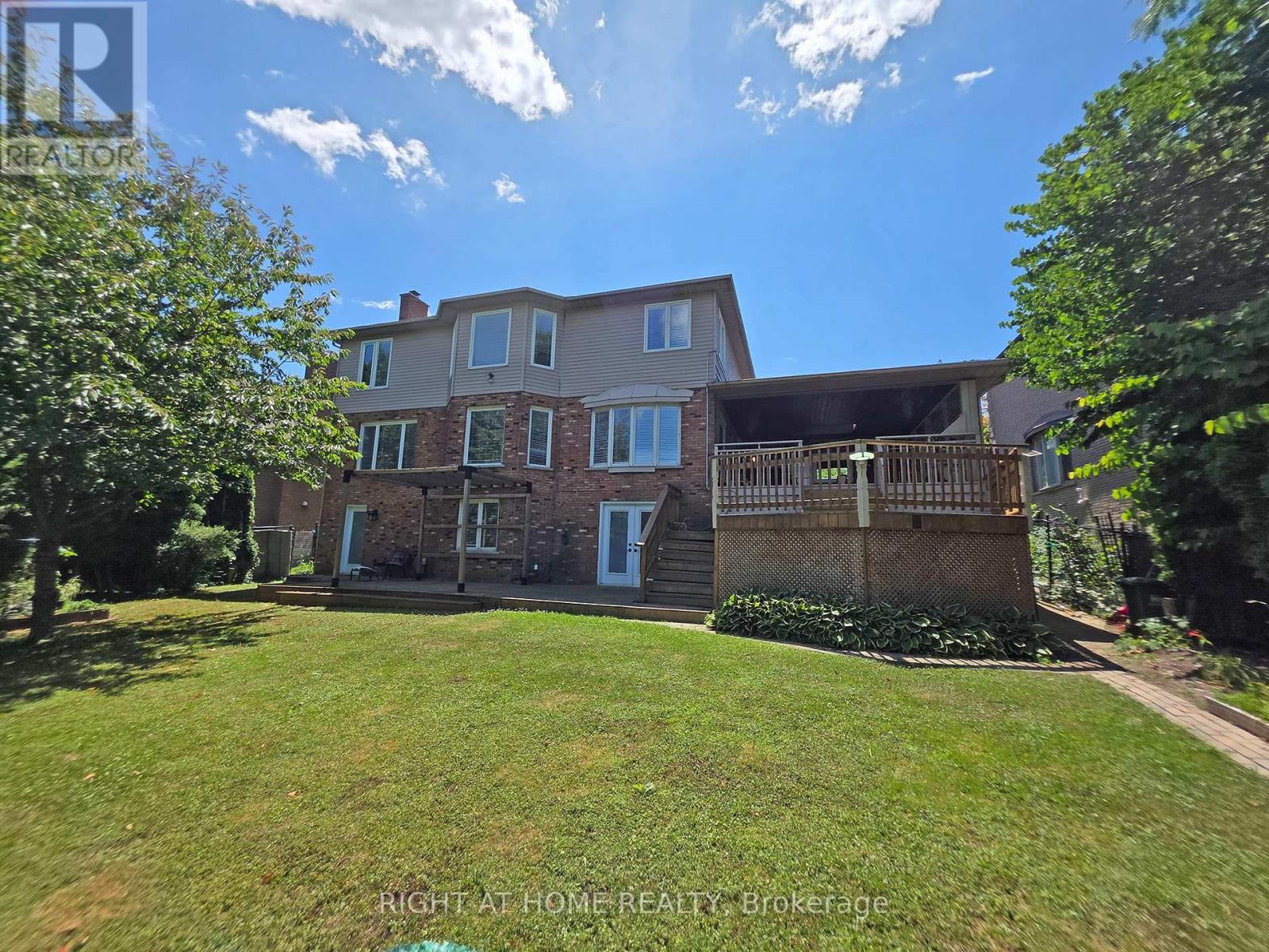 Property at 168 BLUEBELL CRESCENT image 3