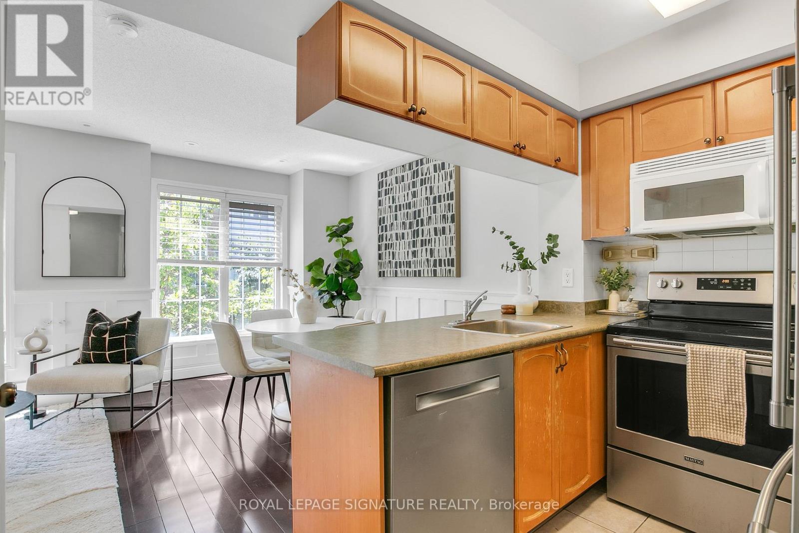 Property at 627 - 3 EVERSON DRIVE image 4
