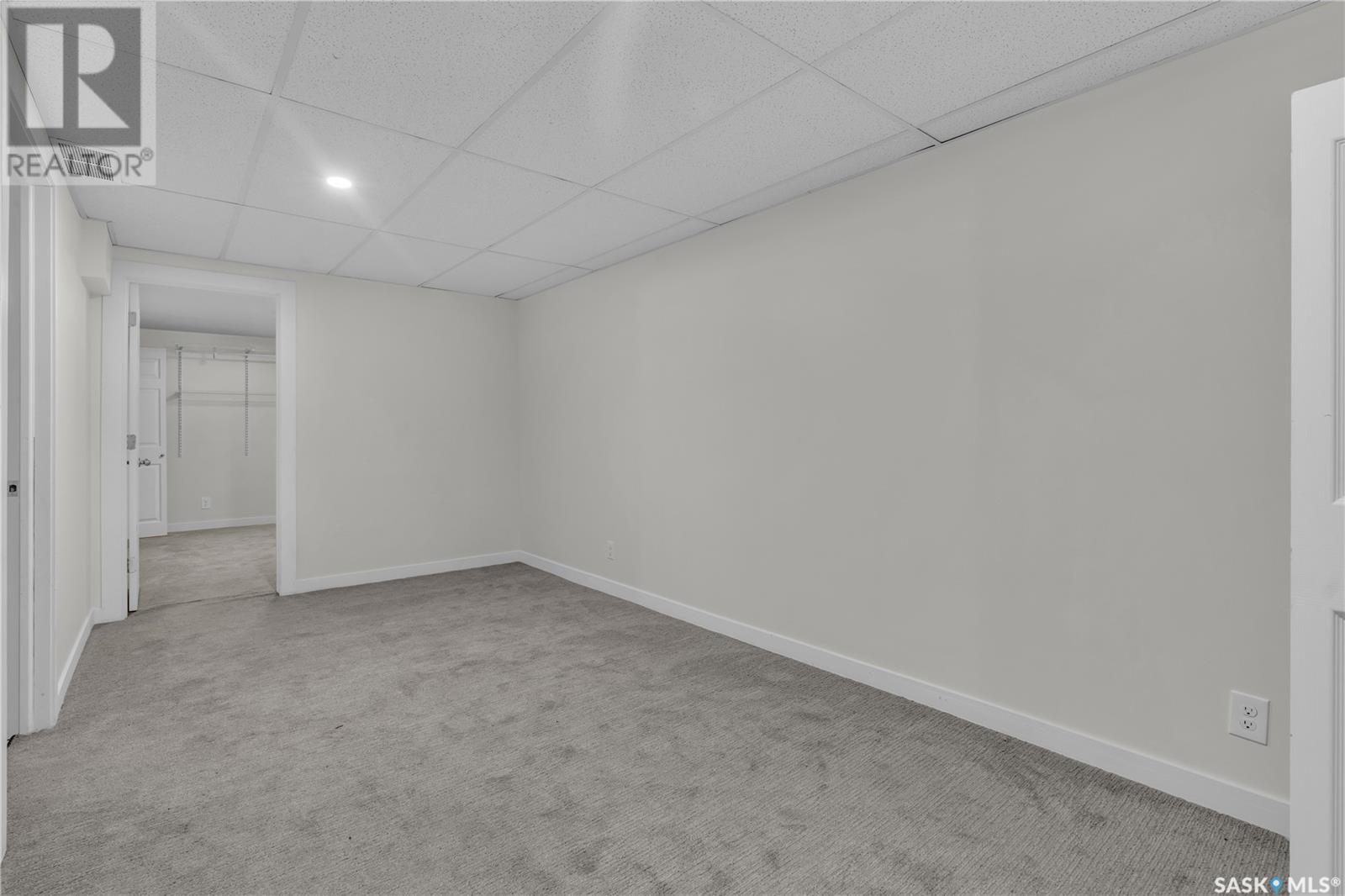 3922 Diefenbaker Drive, Saskatoon, Saskatchewan  S7L 6C6 - Photo 19 - SK013213