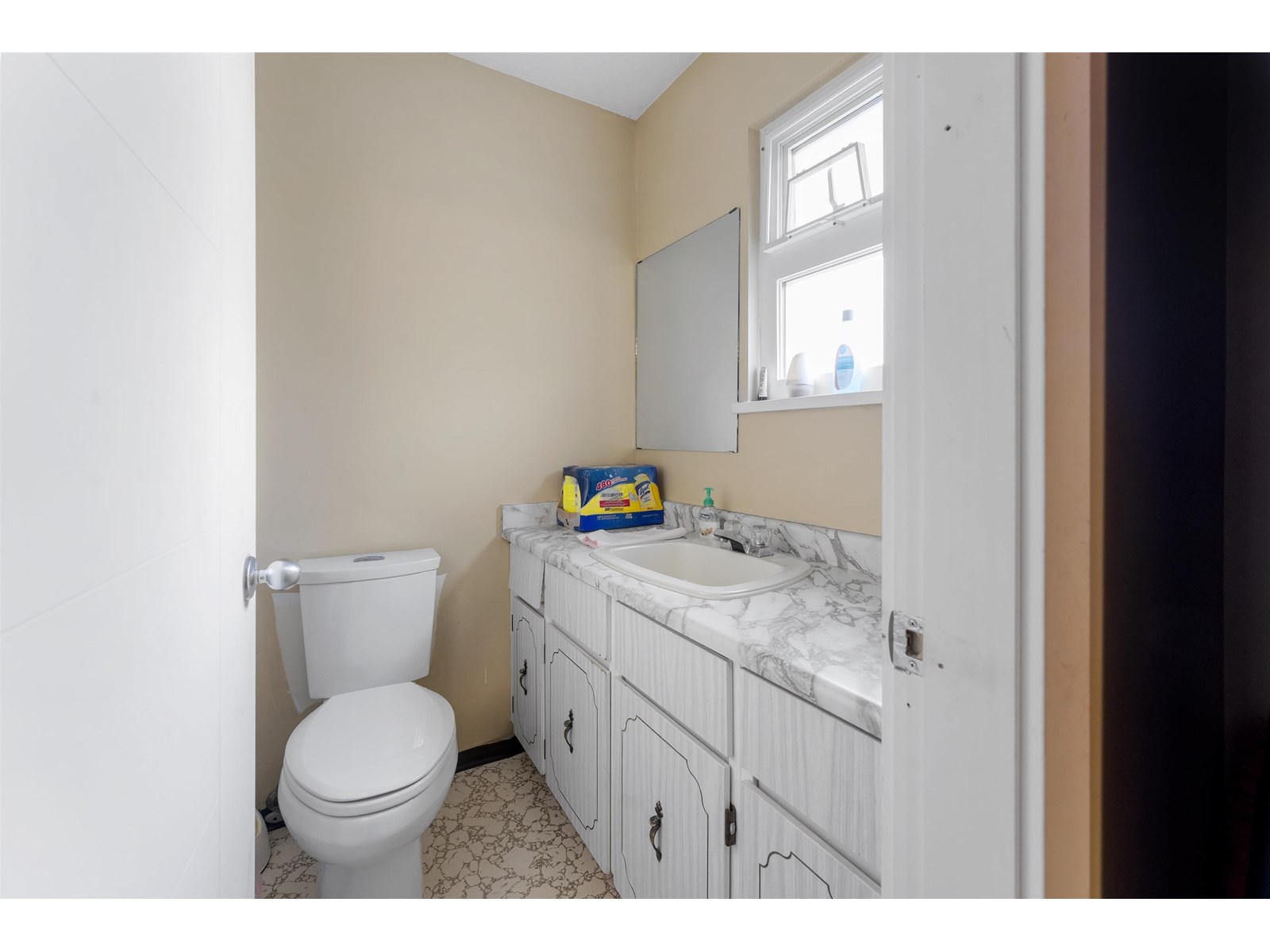 12248 80a Avenue, Surrey, British Columbia  V3W 7R8 - Photo 16 - R3029572