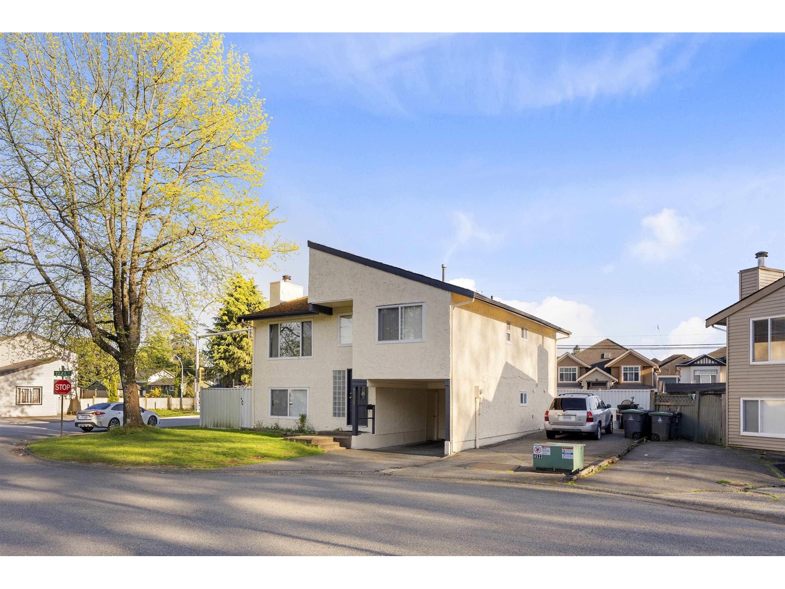 12248 80a Avenue, Surrey, British Columbia  V3W 7R8 - Photo 2 - R3029572