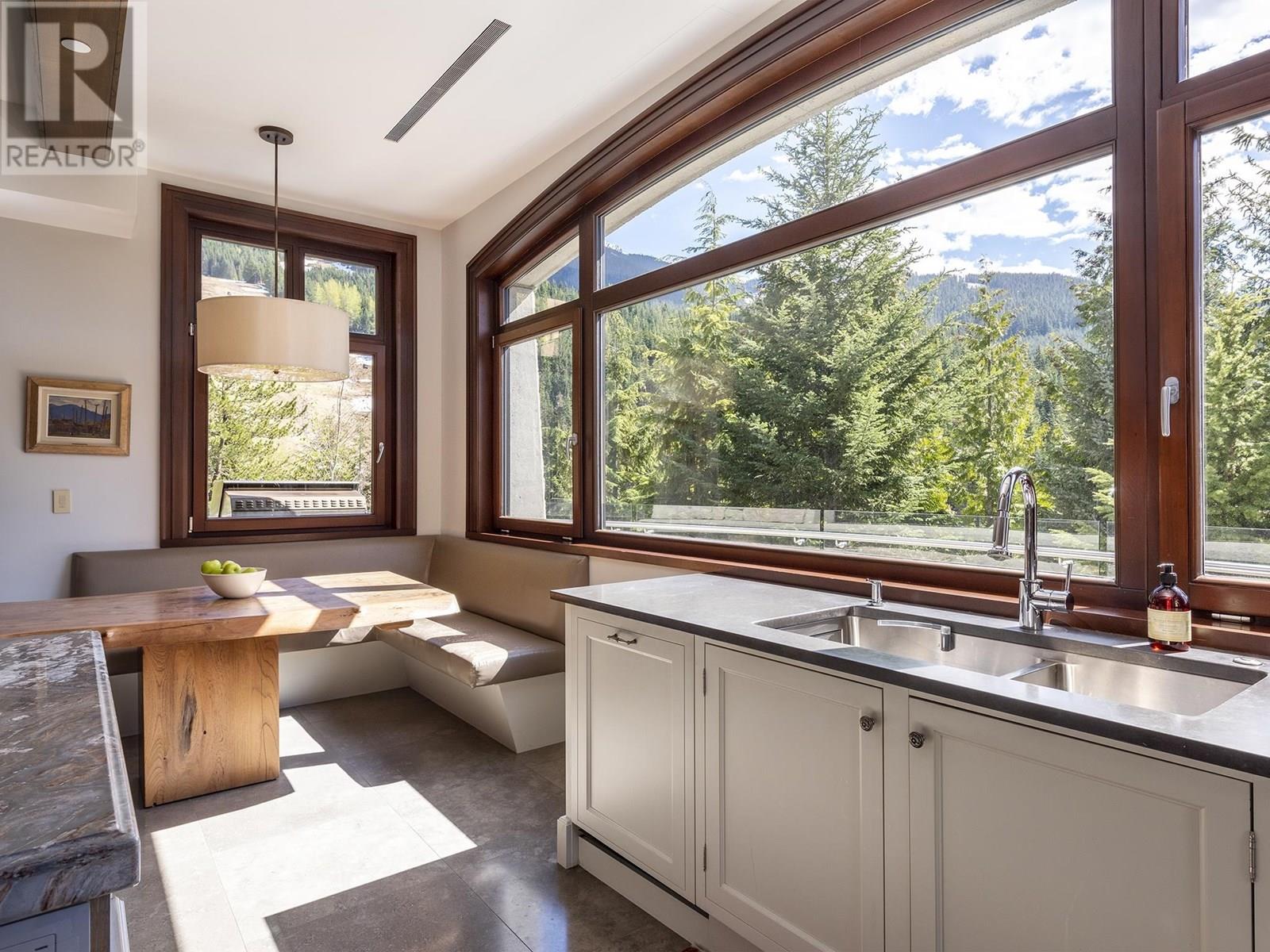 2286 Nordic Drive, Whistler, British Columbia  V8E 0A6 - Photo 11 - R3008104