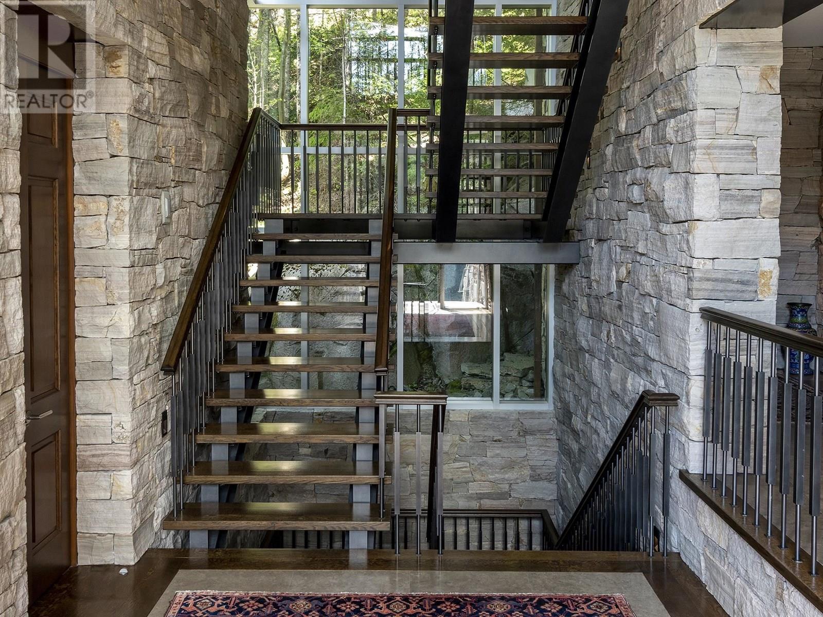 2286 Nordic Drive, Whistler, British Columbia  V8E 0A6 - Photo 15 - R3008104