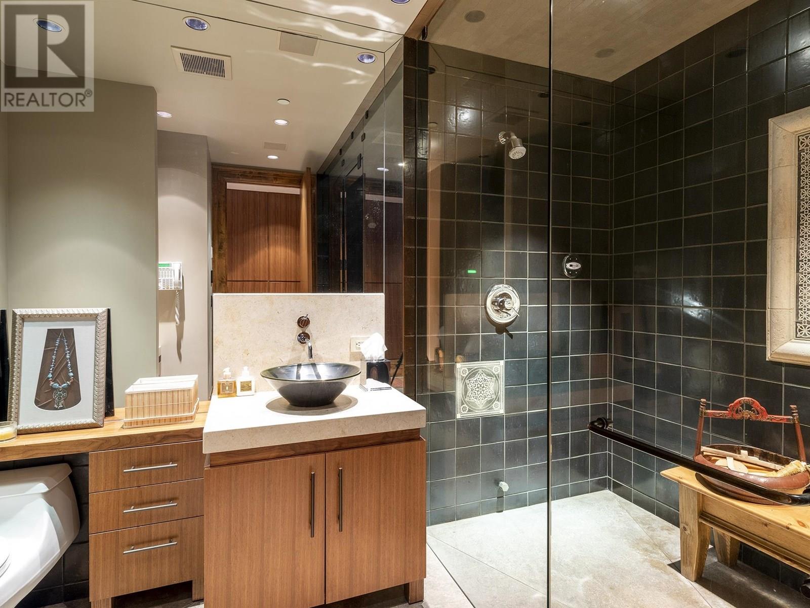 2286 Nordic Drive, Whistler, British Columbia  V8E 0A6 - Photo 35 - R3008104