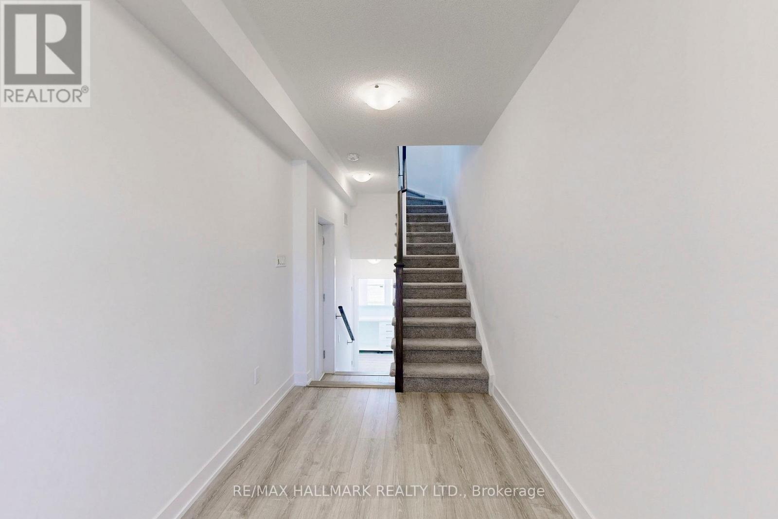 5436 Main Street, Whitchurch-Stouffville, Ontario  L4A 4W8 - Photo 17 - N12300602