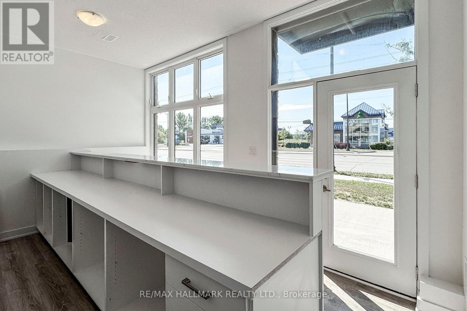 5436 Main Street, Whitchurch-Stouffville, Ontario  L4A 4W8 - Photo 40 - N12300602