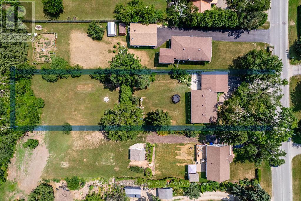 Property at 3999 LINE 13 N image 2