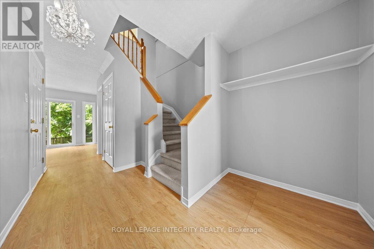 Property at 209 ARCOLA PRIVATE image 4