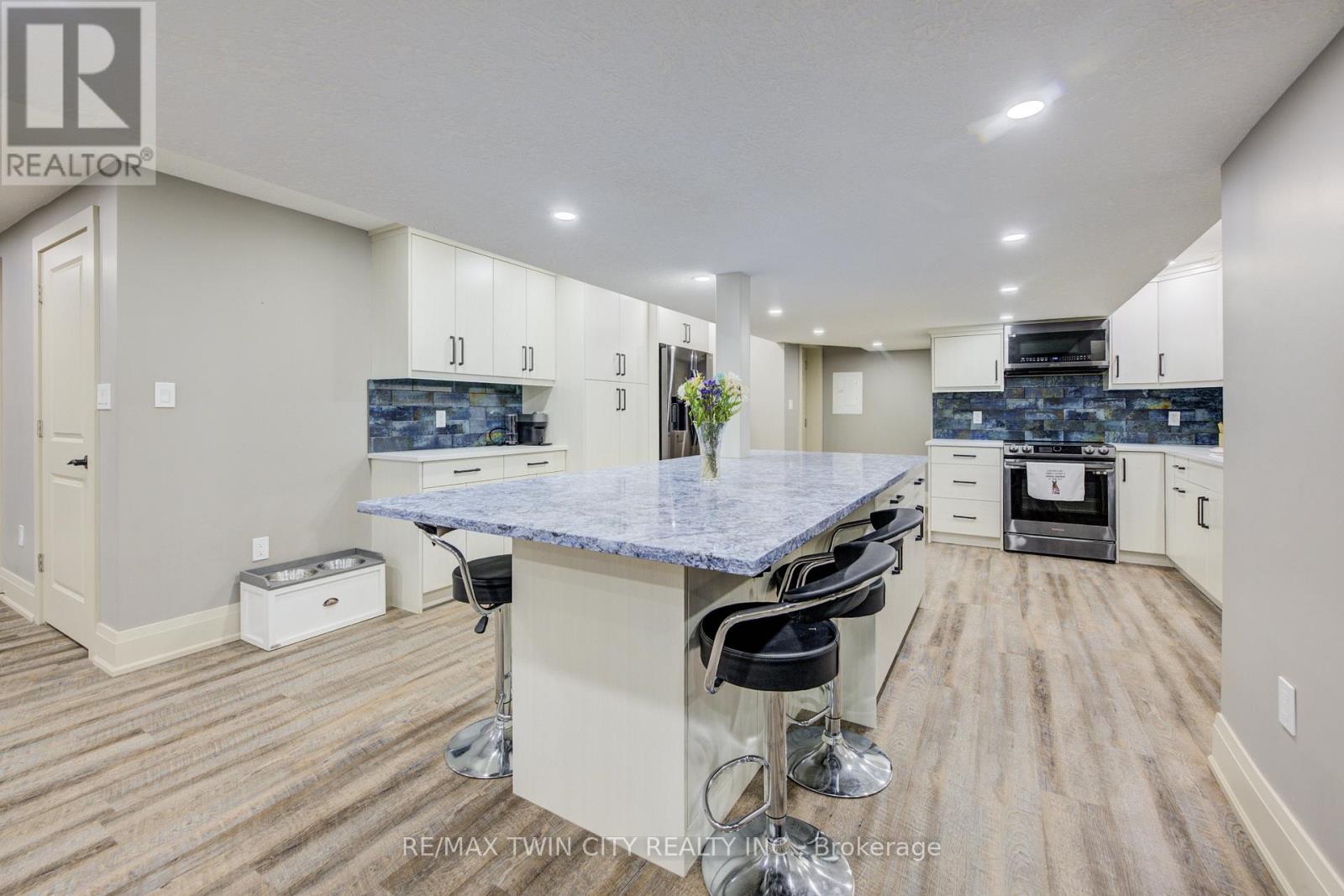 226 Shade Street, Wilmot, Ontario  N3A 4J2 - Photo 31 - X12300639