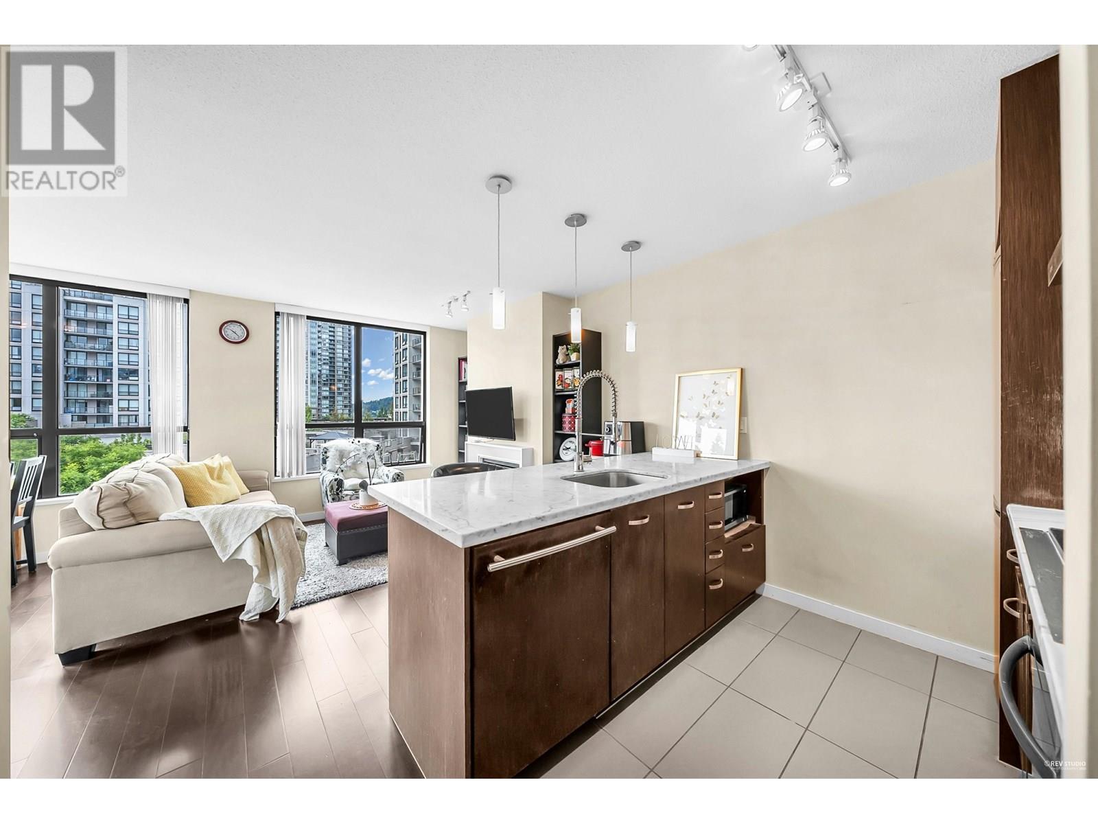 609 2982 Burlington Drive, Coquitlam, British Columbia  V3B 0B3 - Photo 6 - R3029578