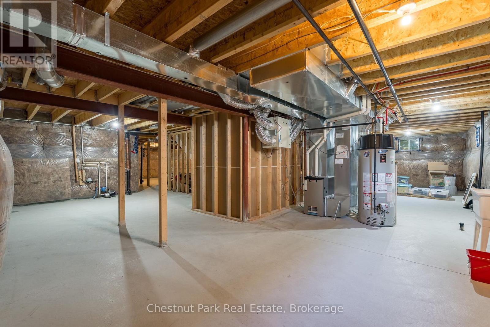 31 Windsong Crescent, Bracebridge, Ontario  P1L 0A3 - Photo 45 - X12300763