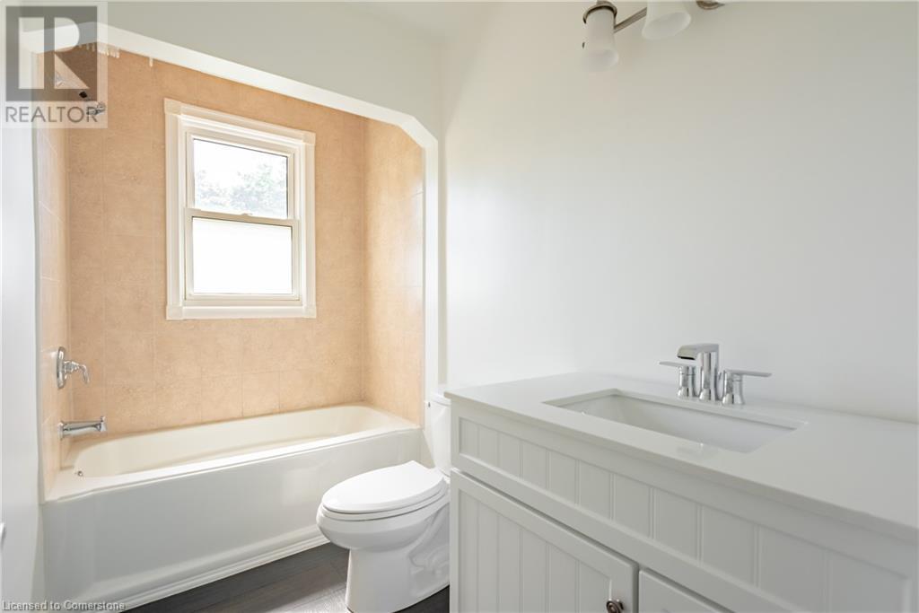 423 Upper Ottawa Street, Hamilton, Ontario  L8T 3S9 - Photo 10 - 40753711