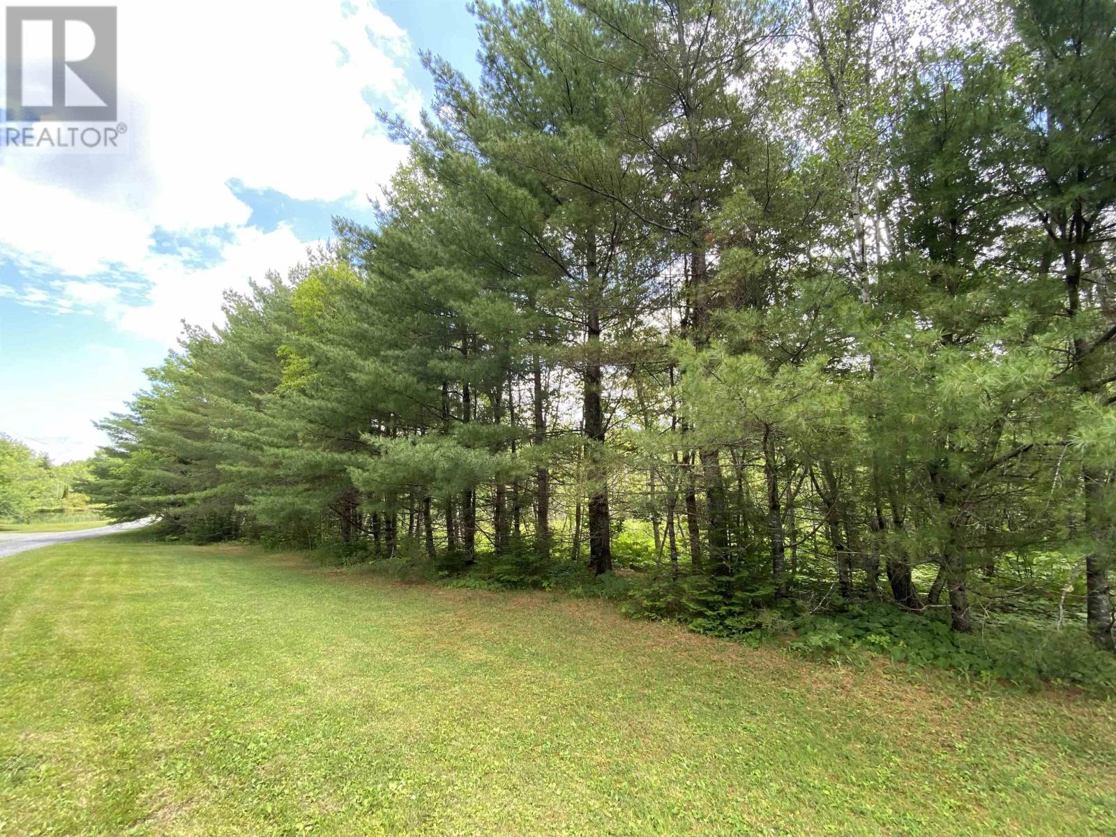 Bon Way Drive, Enfield, Nova Scotia  B2T 1C6 - Photo 3 - 202518150