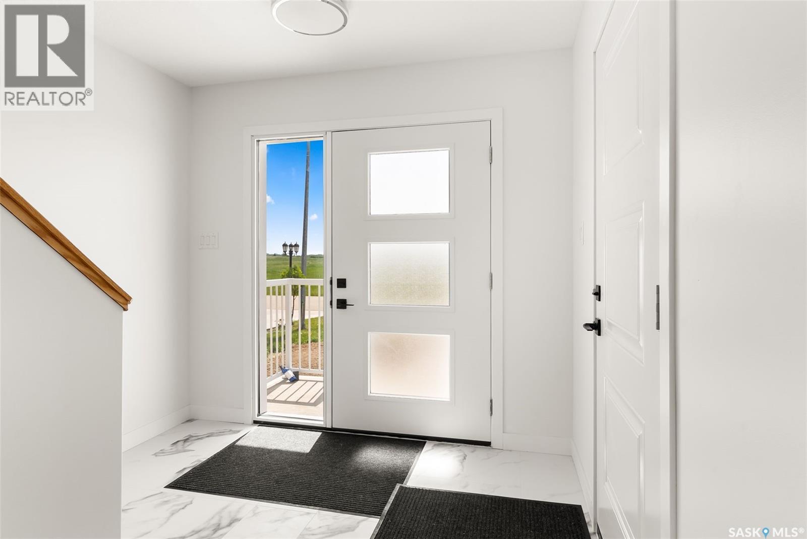 716 Emerald Park Road, Edenwold Rm No. 158, Saskatchewan  S4L 0C4 - Photo 4 - SK008413