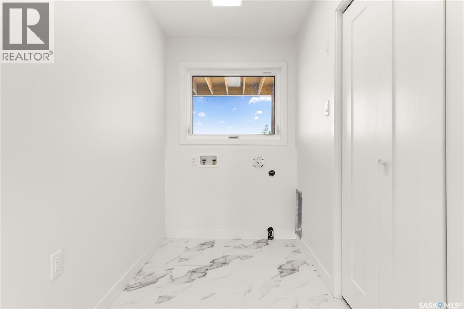 716 Emerald Park Road, Edenwold Rm No. 158, Saskatchewan  S4L 0C4 - Photo 9 - SK008413