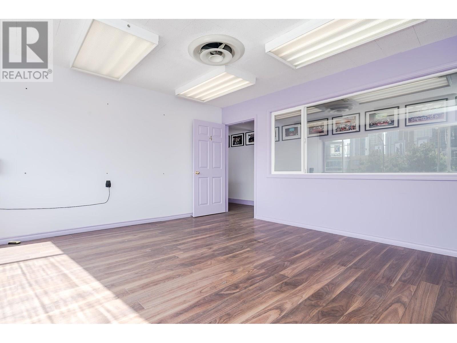 4725 Kingsway, Burnaby, British Columbia  V5H 2C3 - Photo 27 - C8070768
