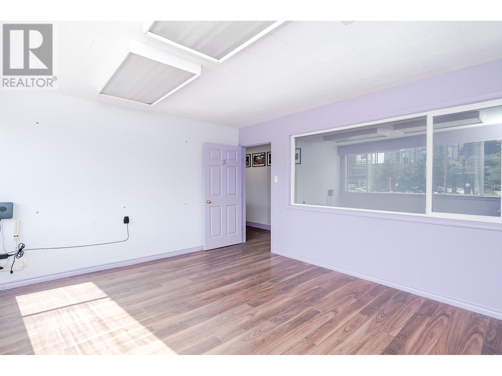 4725 Kingsway, Burnaby, British Columbia  V5H 2C3 - Photo 28 - C8070768