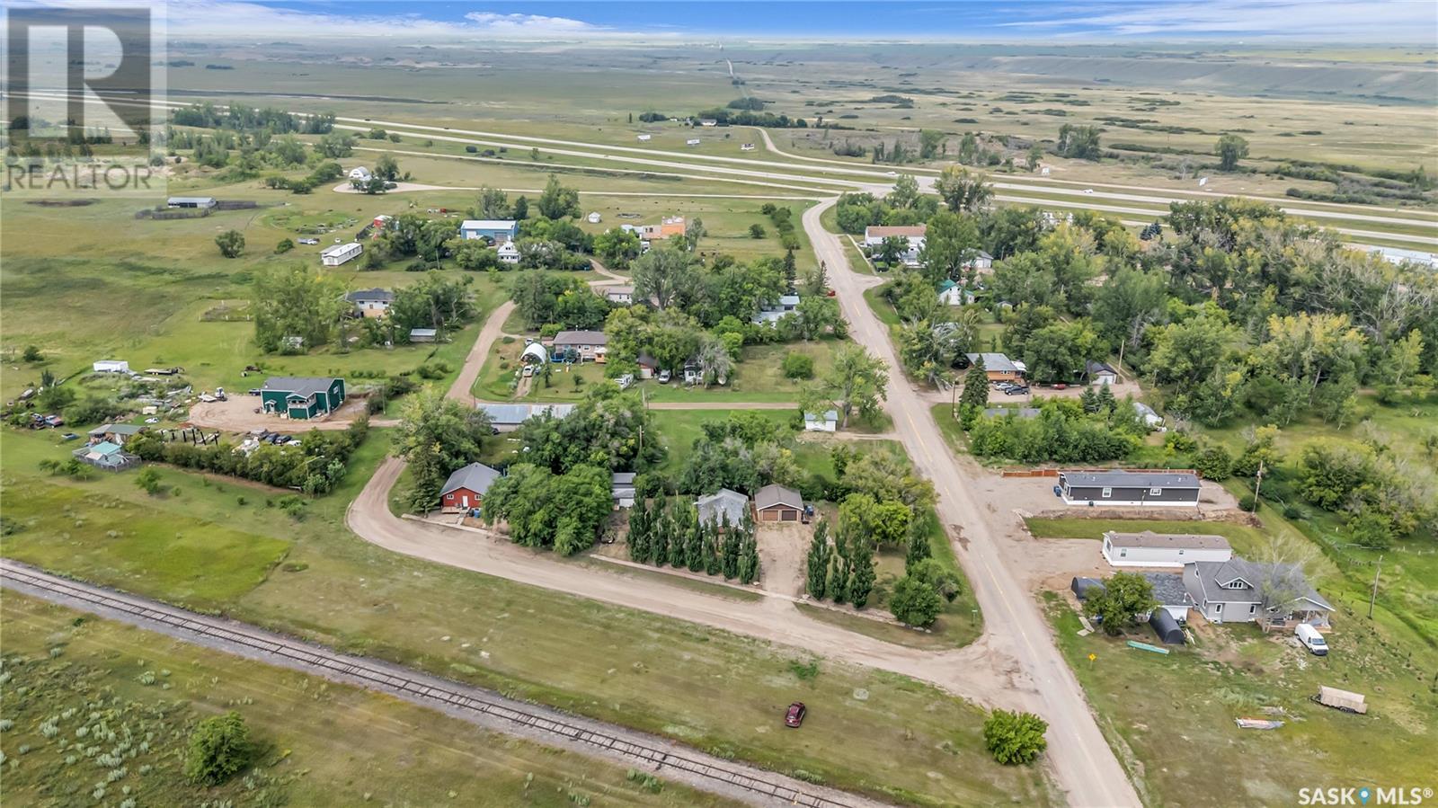 104 Railway Avenue, Dufferin Rm No. 190, Saskatchewan  S0G 1P0 - Photo 2 - SK013353