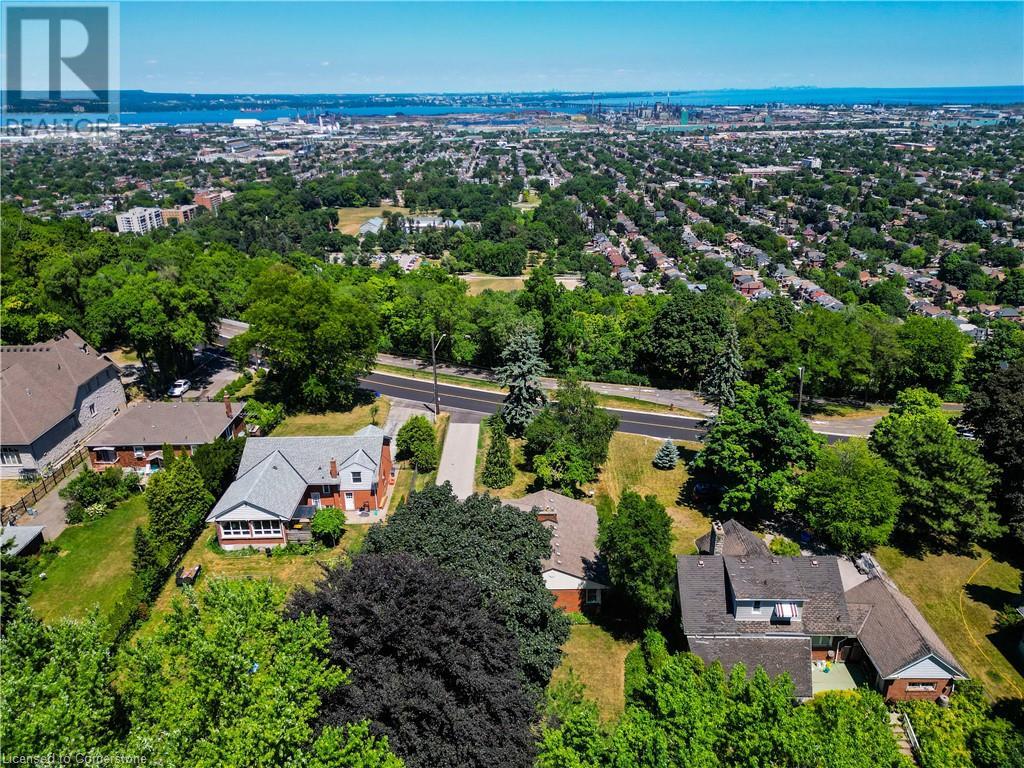 Property at 20 MOUNTAIN BROW Boulevard image 5