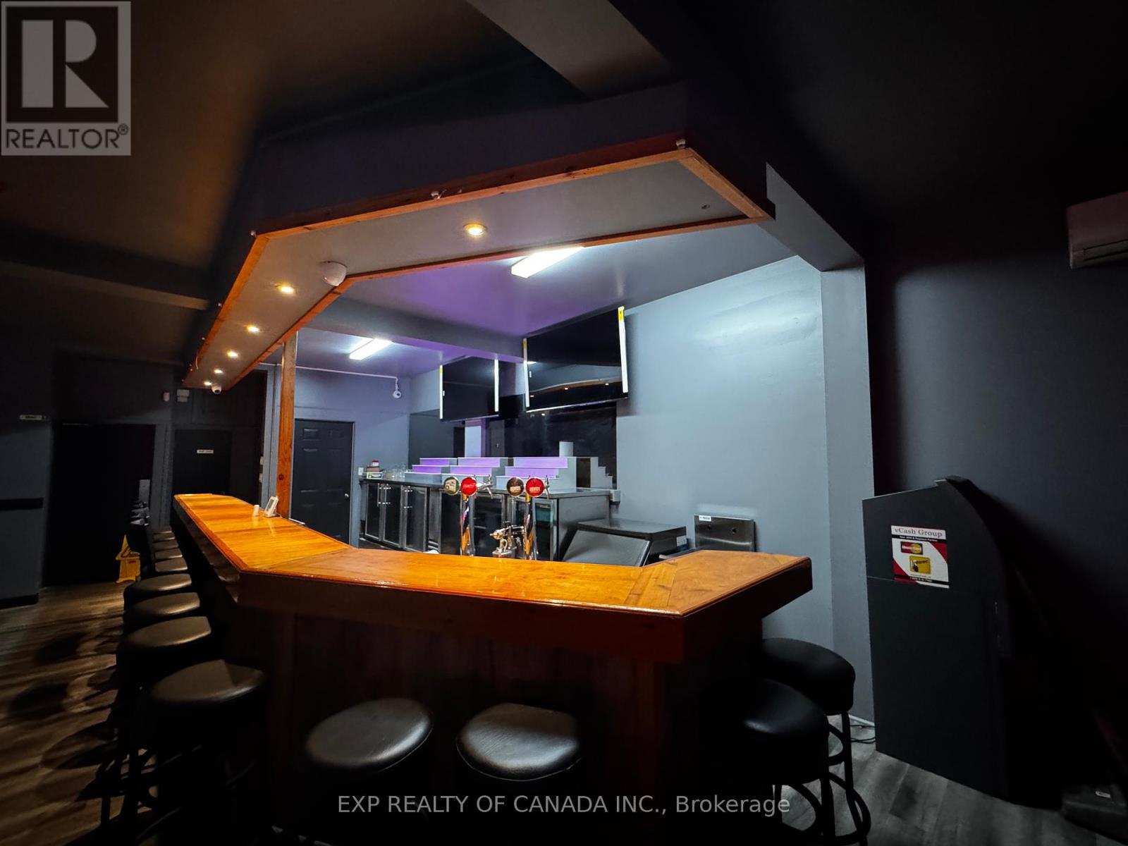 6 Third Avenue, Timmins, Ontario  P4N 1B8 - Photo 3 - T12300826