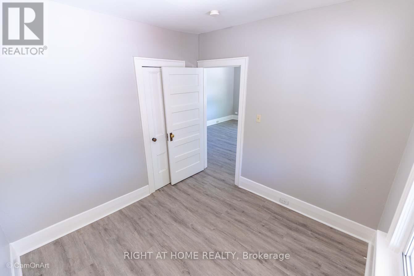 85 High Street E, Georgina, Ontario  L0E 1R0 - Photo 15 - N12300741