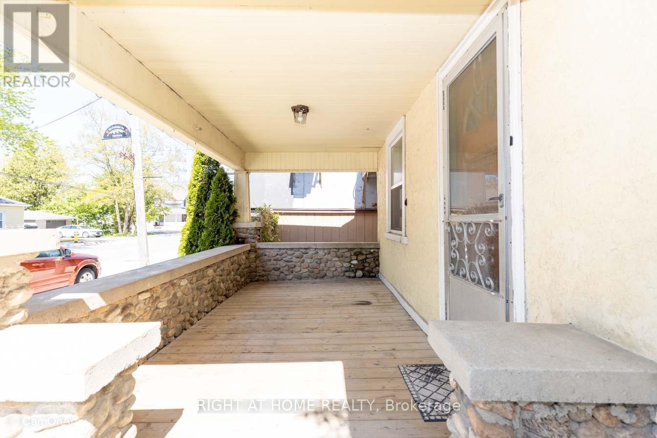 85 High Street E, Georgina, Ontario  L0E 1R0 - Photo 3 - N12300741