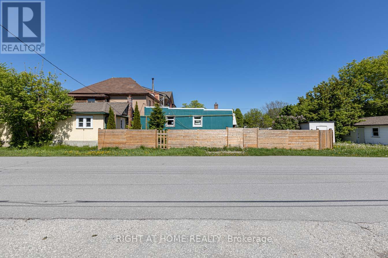 85 High Street E, Georgina, Ontario  L0E 1R0 - Photo 30 - N12300741