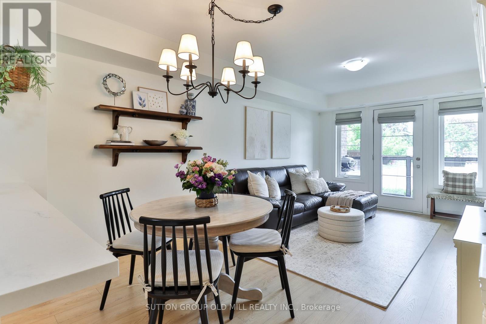 Property at 22 - 2335 SHEPPARD AVENUE W image 5