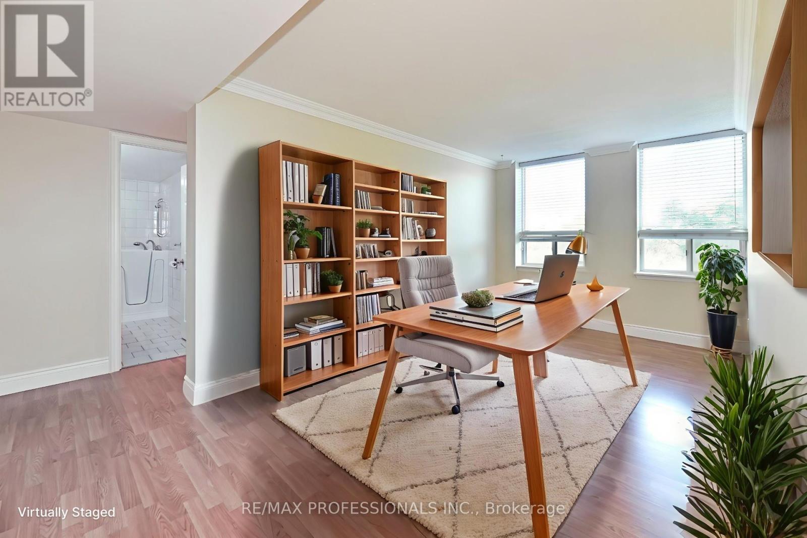 503 - 58 Church Street, Brampton (Downtown Brampton), Ontario  L6V 4A8 - Photo 14 - W12300736