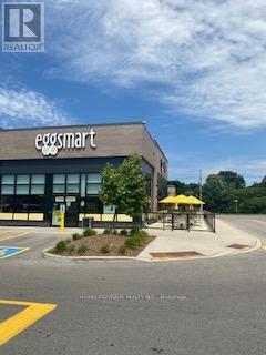 123 Pioneer Park Drive, Kitchener, Ontario  N2P 1K8 - Photo 2 - X12300748
