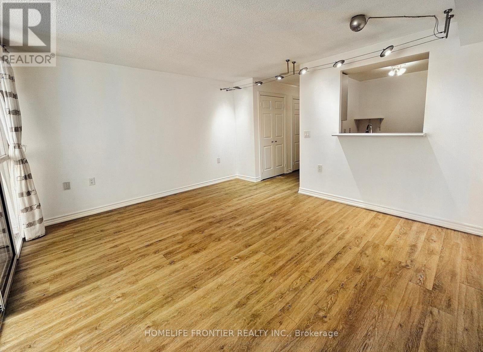 502 - 2627 Mccowan Road, Toronto, Ontario  M1S 5T1 - Photo 4 - E12297655