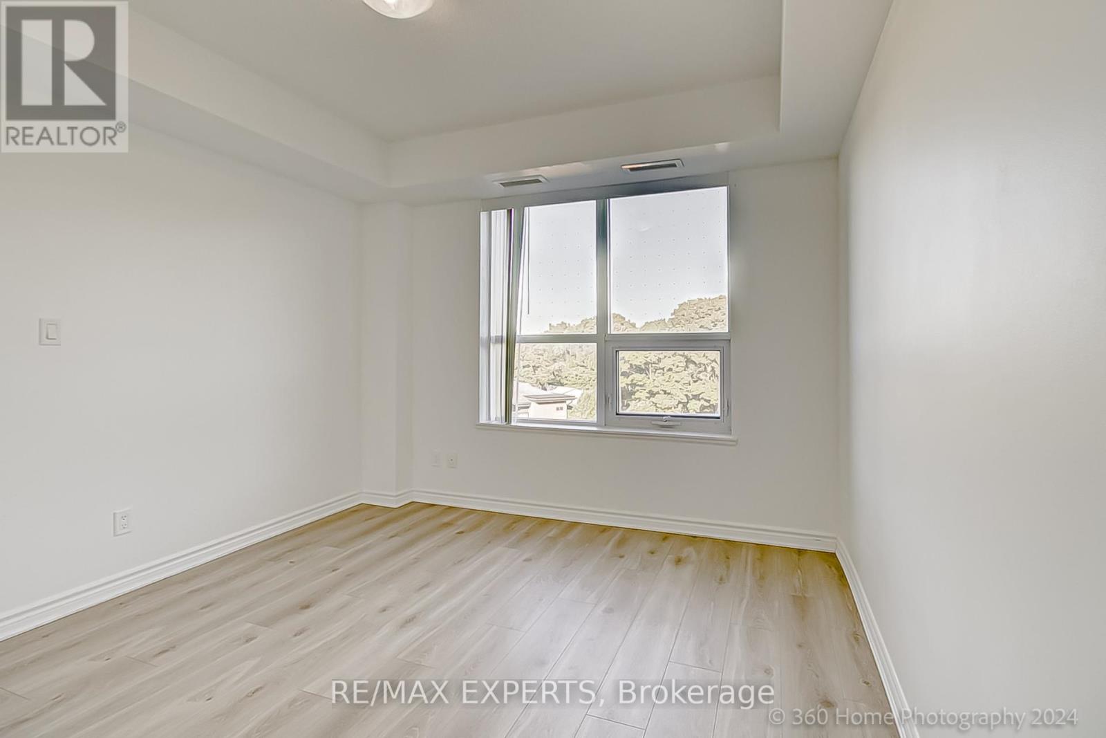 1 Falaise Road, Toronto, Ontario  M1E 0B9 - Photo 8 - E12300767
