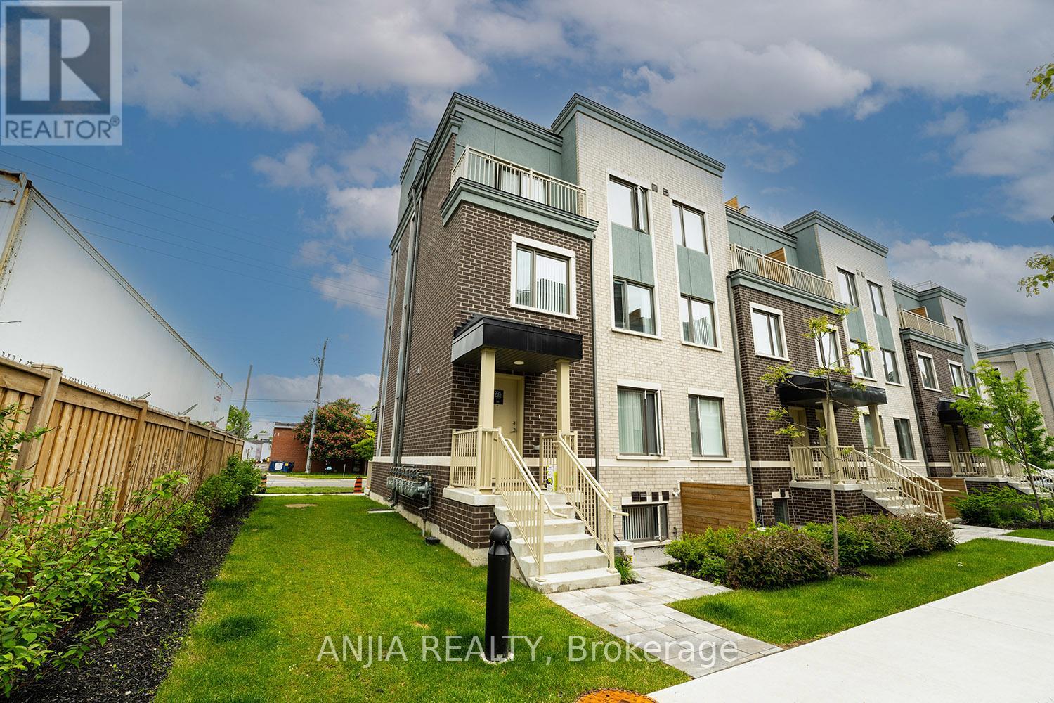 Property at 139 - 235 BIRMINGHAM STREET image 1