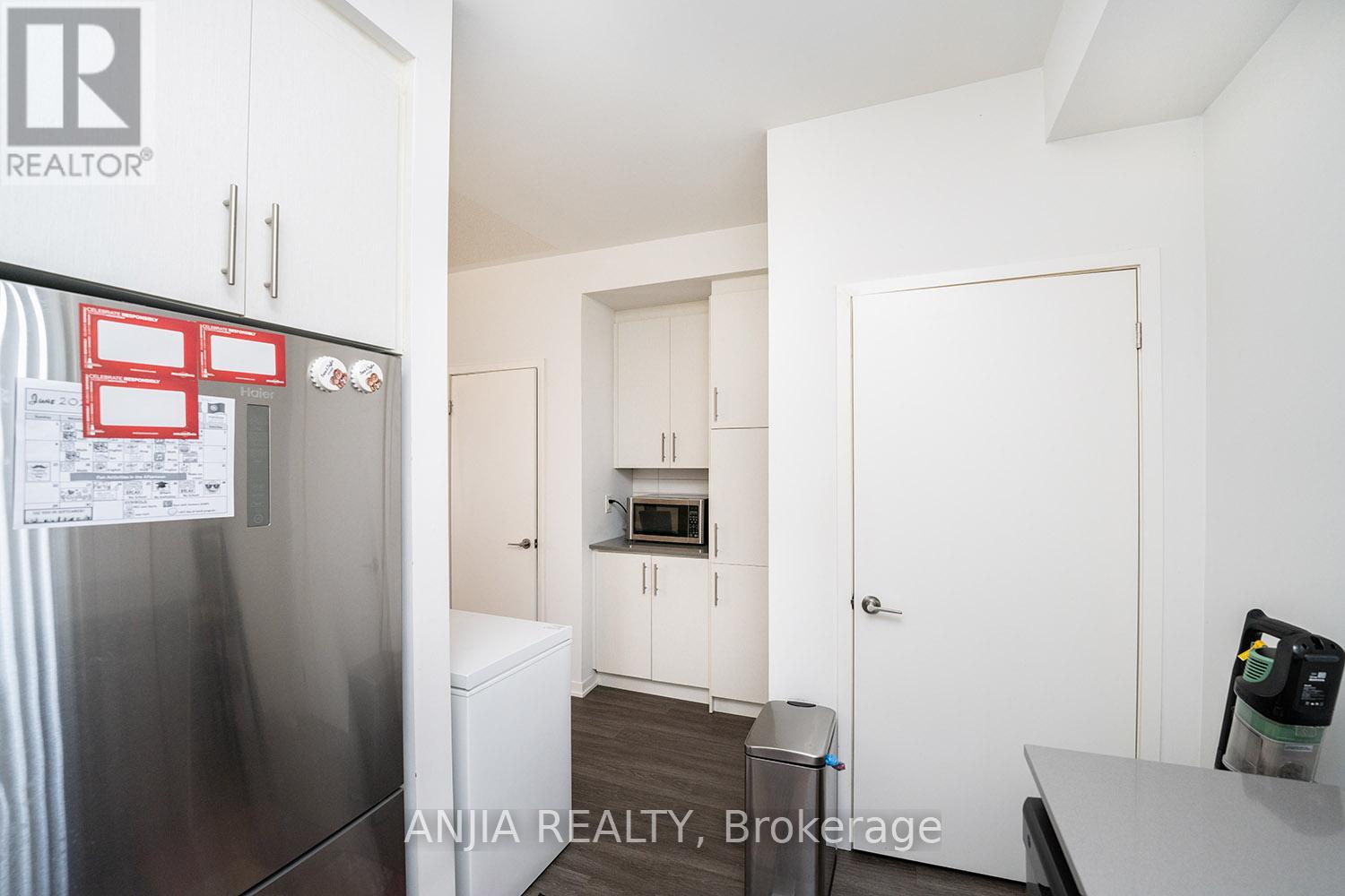 139 - 235 Birmingham Street, Toronto, Ontario  M8V 0J5 - Photo 13 - W12300844
