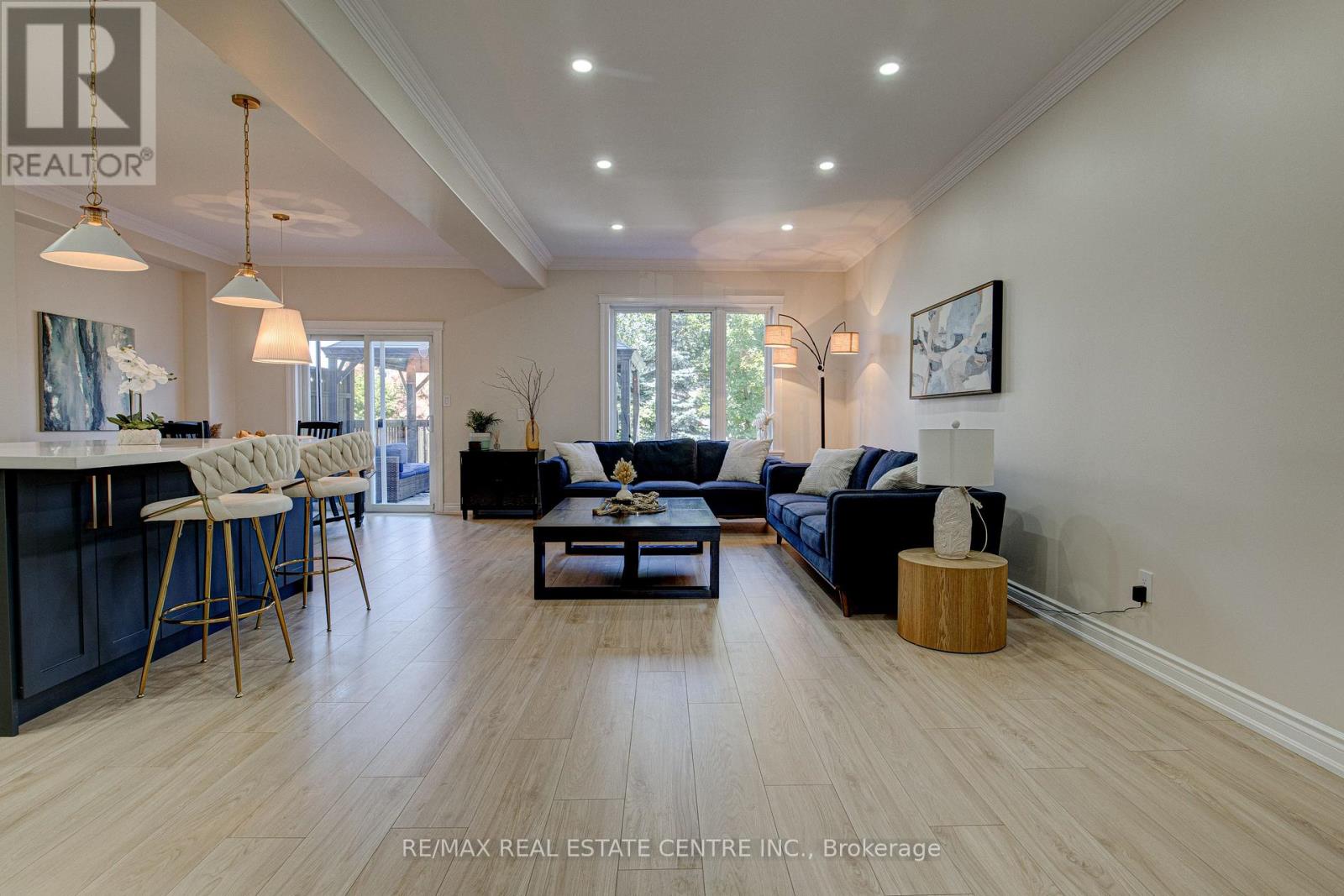 Property at 428 THOMAS SLEE DRIVE image 5