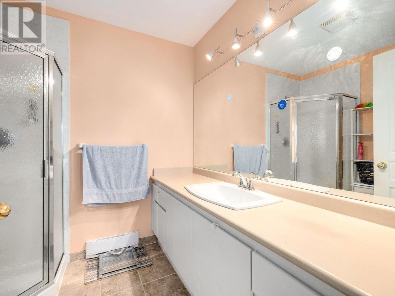 1 3576 Rainier Place, Vancouver, British Columbia  V5S 4T3 - Photo 9 - R3029660