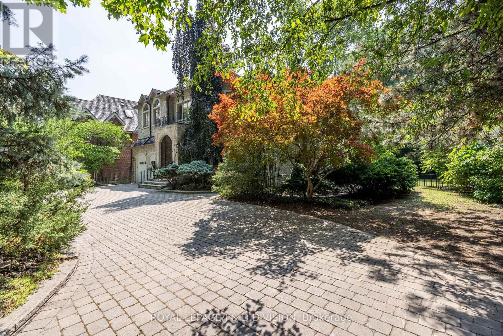 1 Knightswood Road, Toronto, Ontario  M4N 2G9 - Photo 44 - C12300825