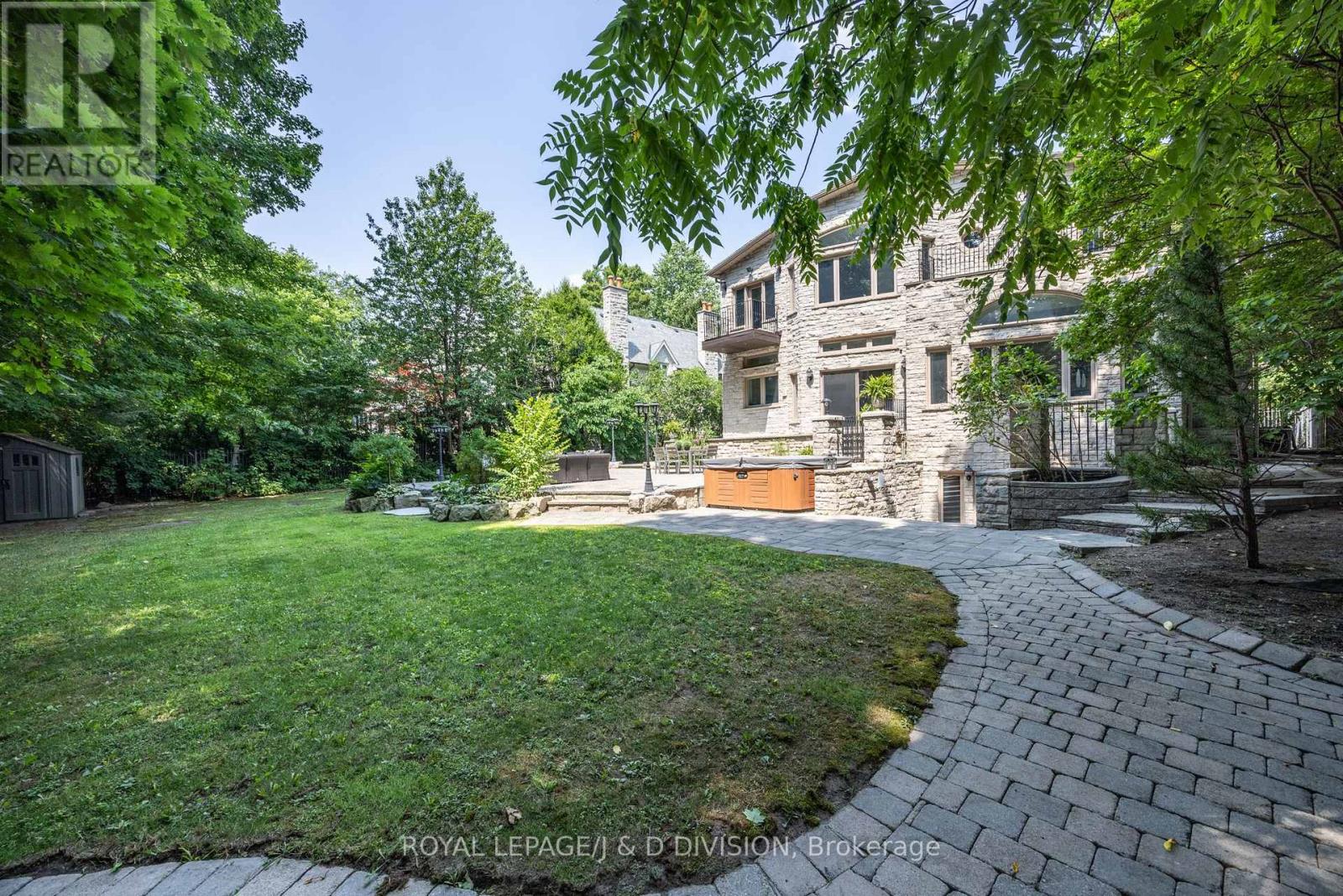1 Knightswood Road, Toronto, Ontario  M4N 2G9 - Photo 46 - C12300825