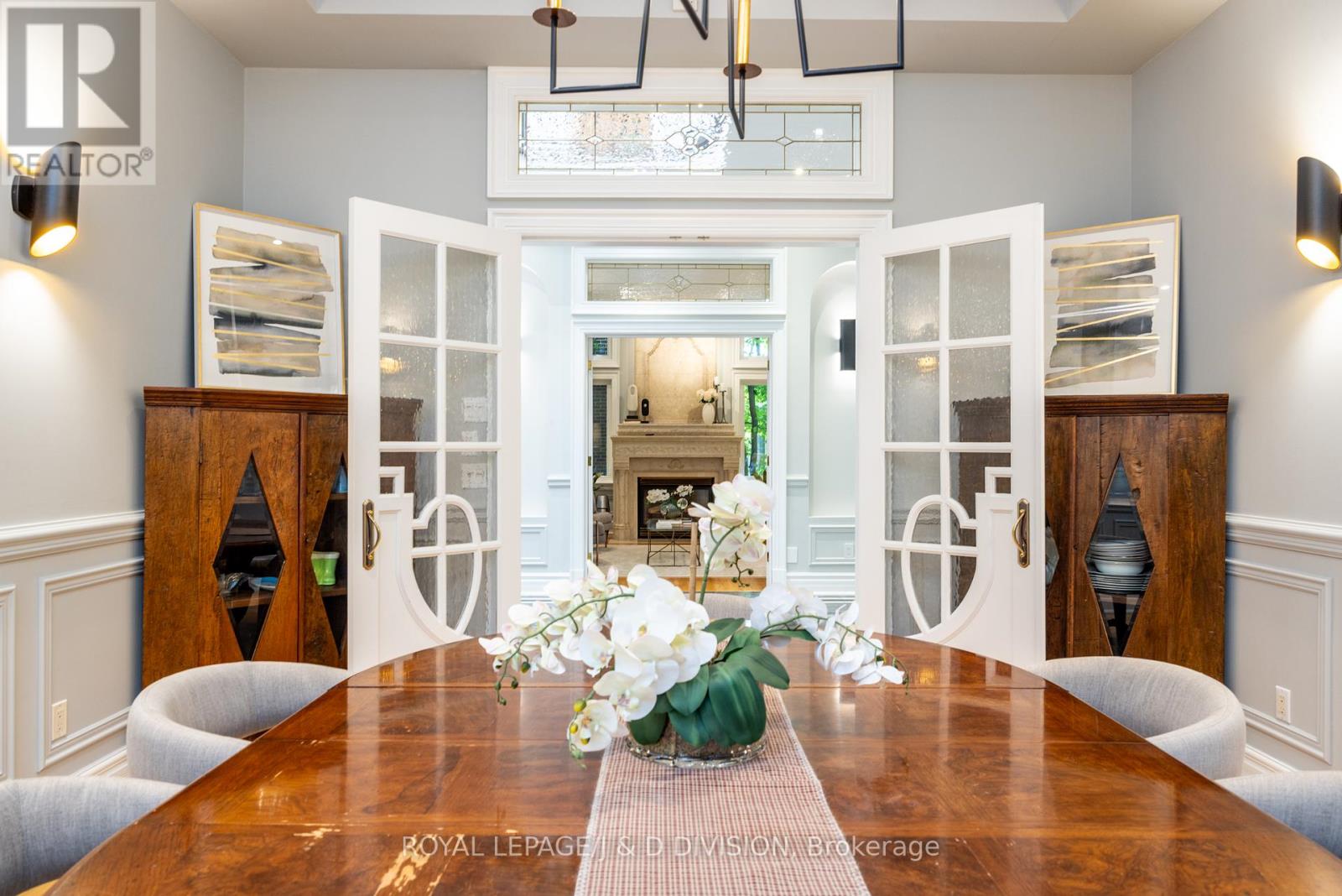 1 Knightswood Road, Toronto, Ontario  M4N 2G9 - Photo 9 - C12300825