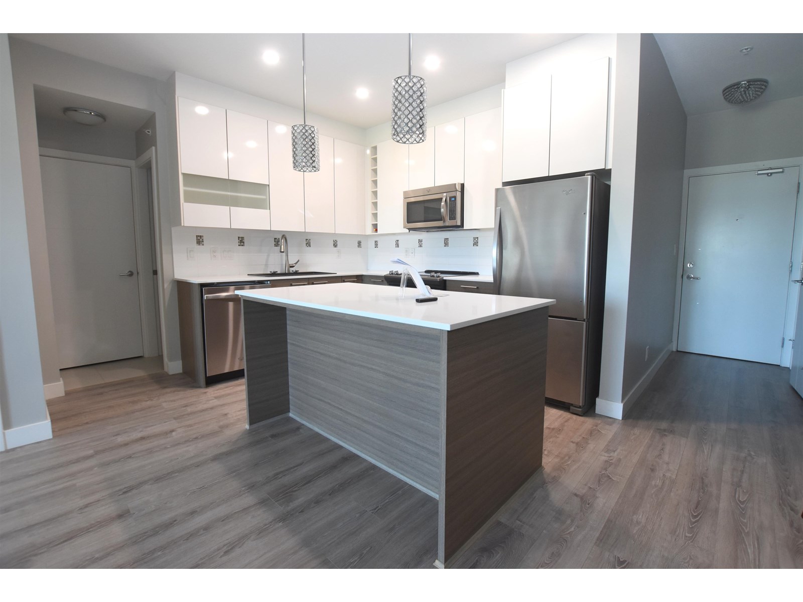 307 16380 64 Avenue, Surrey, British Columbia  V3S 6X6 - Photo 2 - R3016627