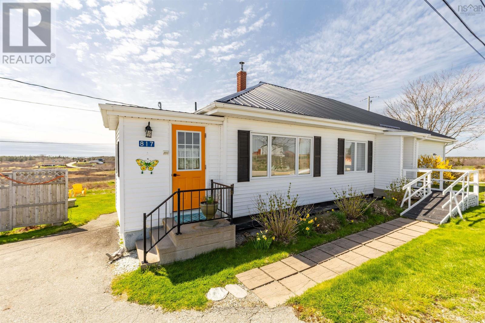 817 Main Shore Road, North Chegoggin, Nova Scotia  B5A 5H2 - Photo 1 - 202510371