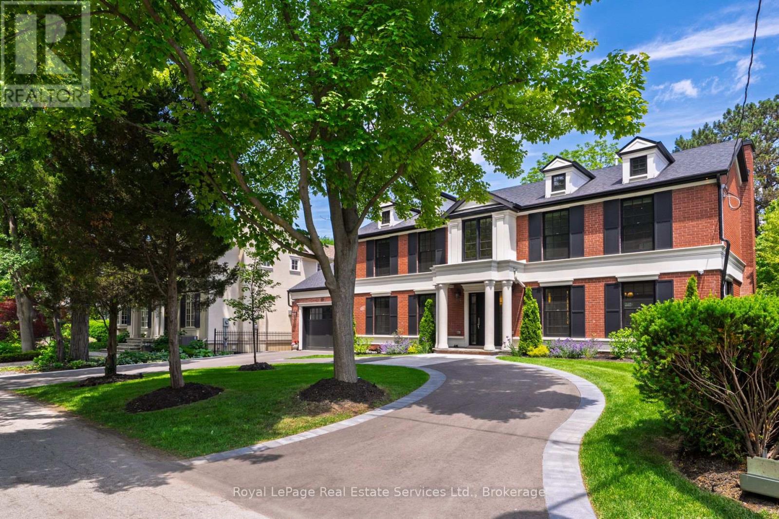Property at 55 ALLAN STREET image 2