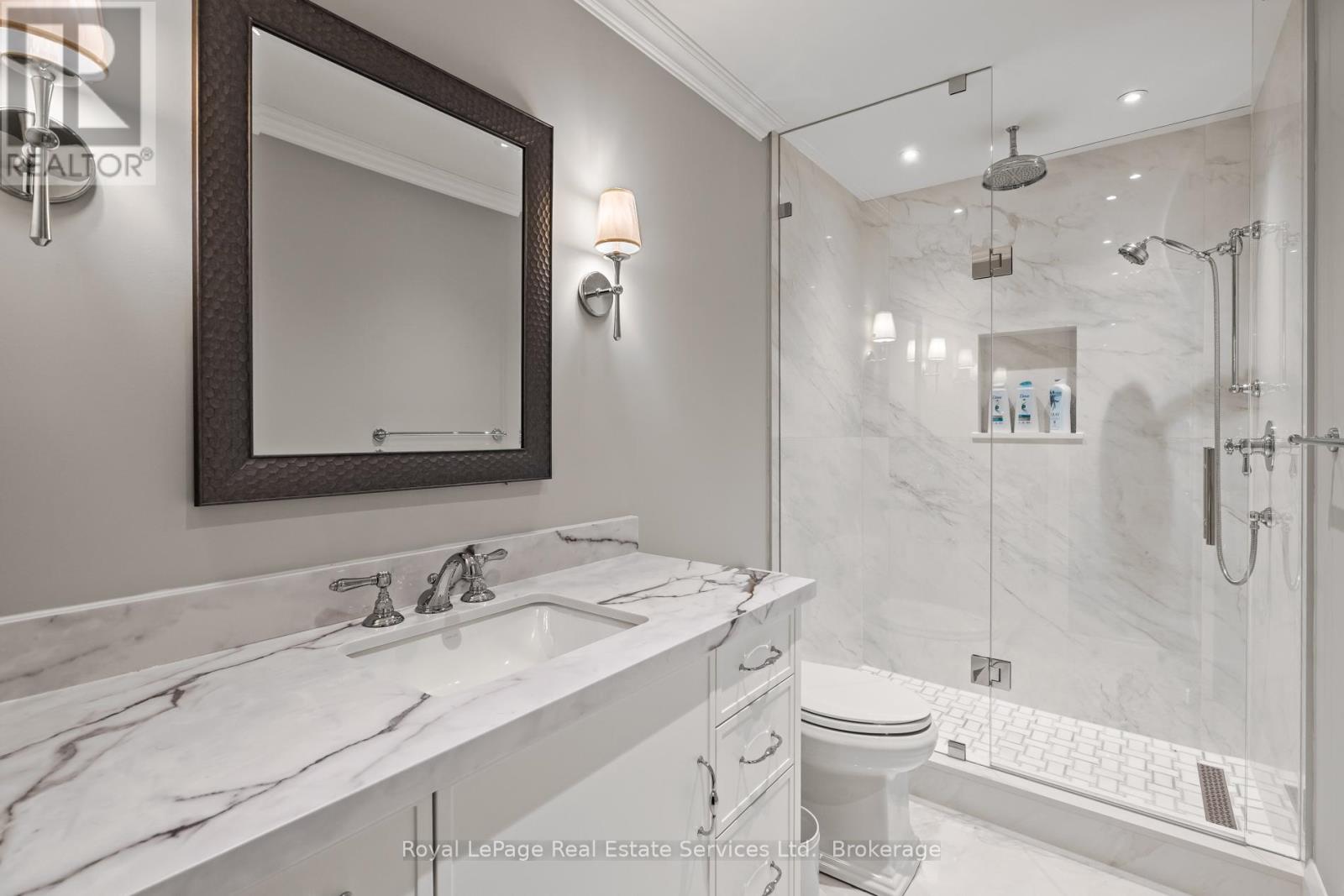 55 Allan Street, Oakville, Ontario  L6J 3M7 - Photo 31 - W12300967