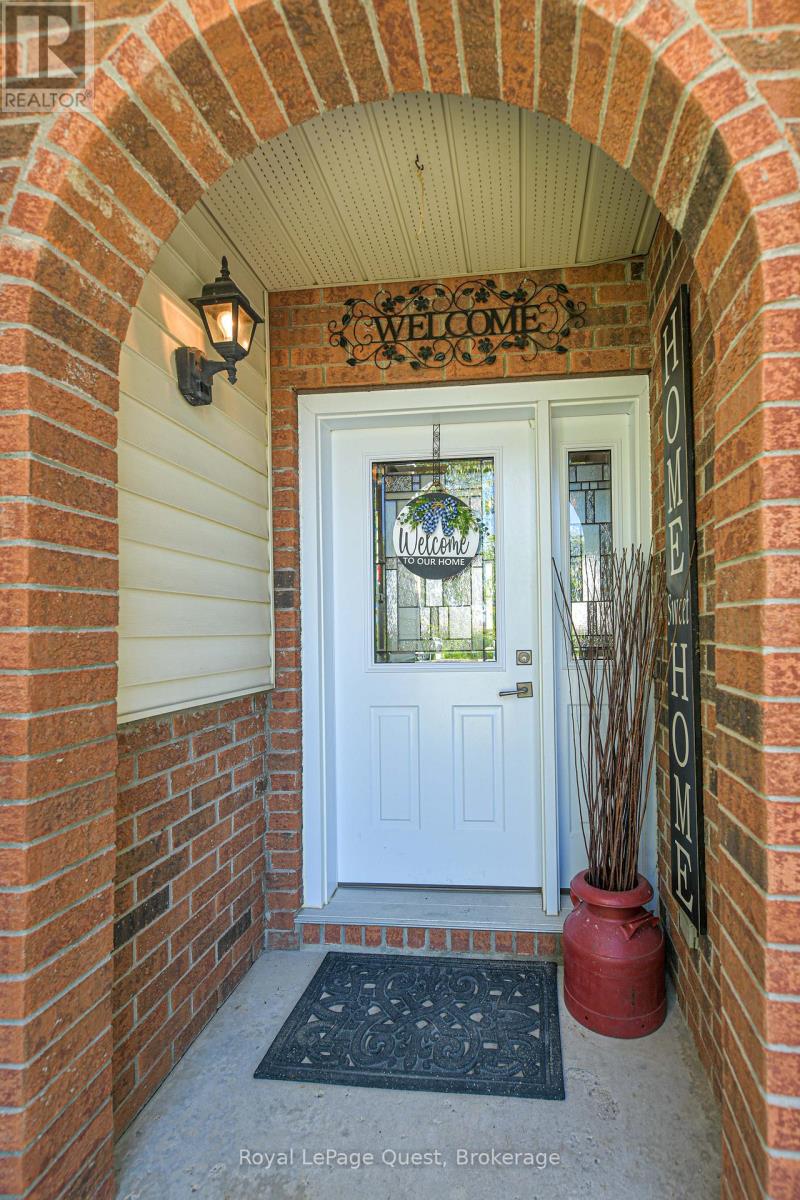 Property at 3945 LINE 13 LINE N image 4